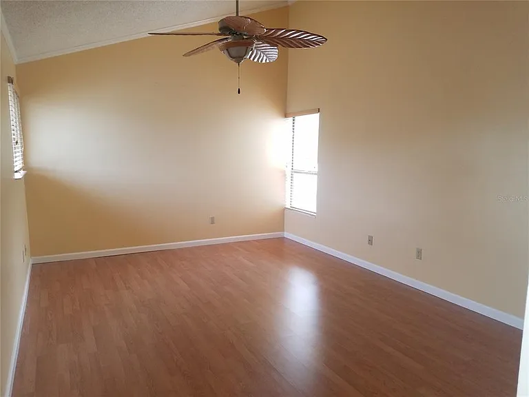 5421 Vineland Rd #6A — Photo 13