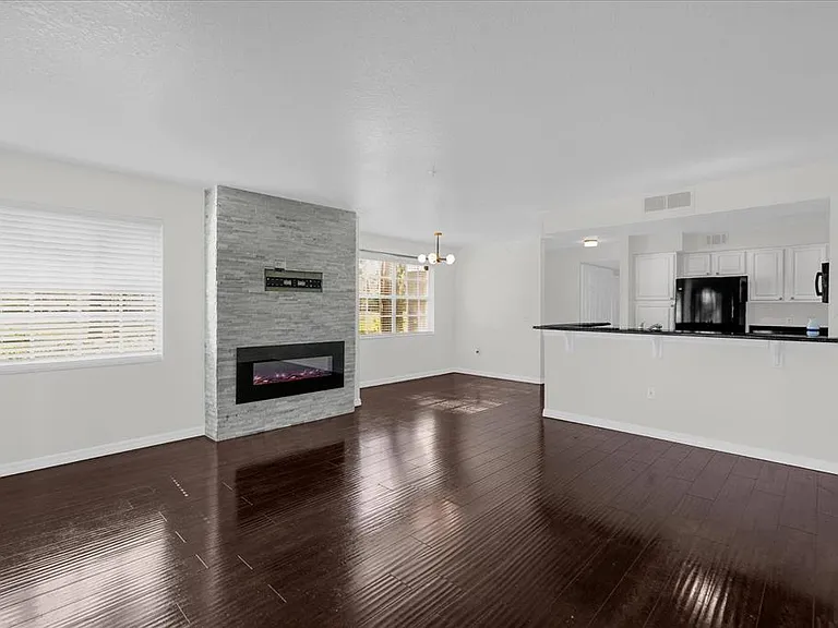 13953 Fairway Island Dr #618 — Photo 5