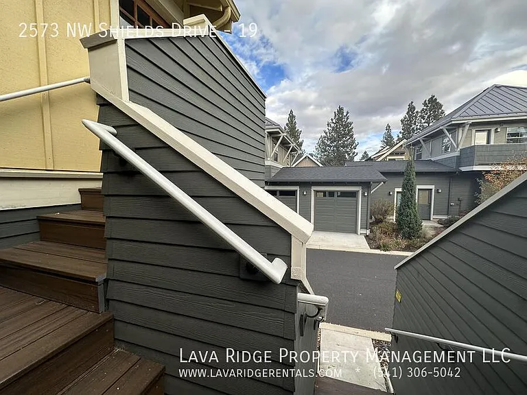 2573 NW Shields Dr #19 — Photo 32