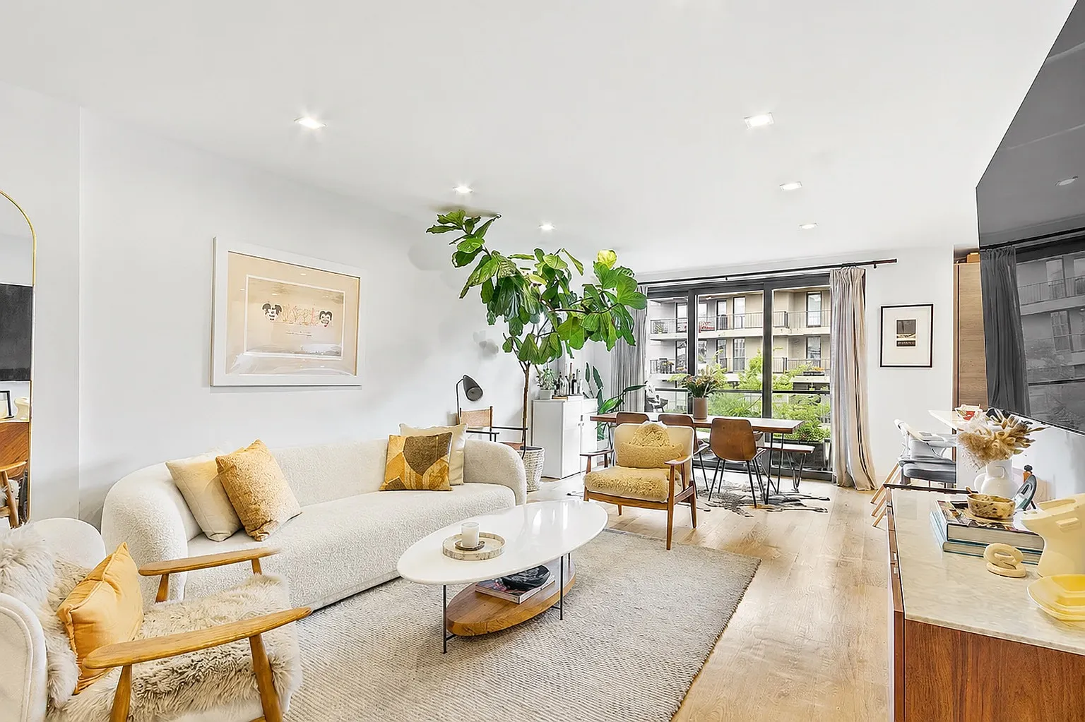 53 Grand Street — Photo 2