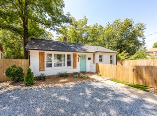 945 Rowan St, Charlotte, NC 28208