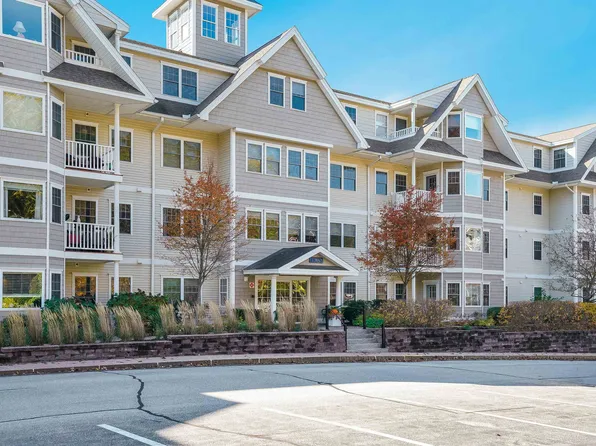 2 Sterling Hill Lane #211, Exeter, NH 03833-4866