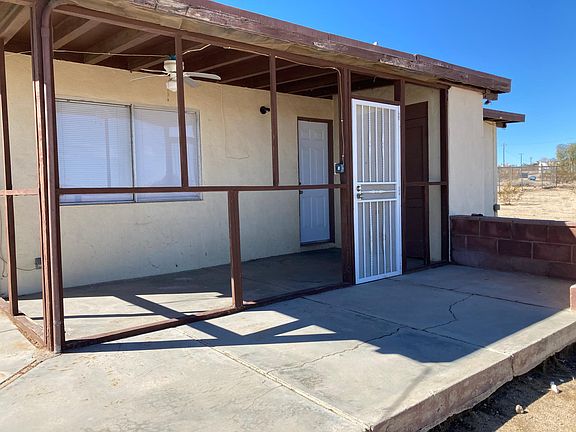 2nd image of 71660 Chiverton Dr