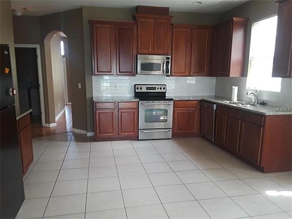 2nd image of 1138 Bella Vida Blvd