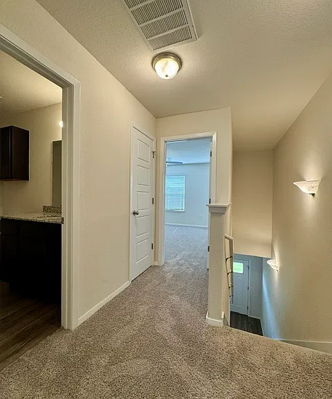507 Ashwood St — Photo 18