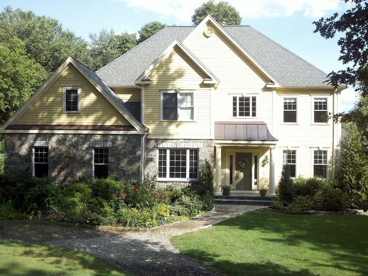 392 Hudson St, Northborough, MA 01532 Zillow