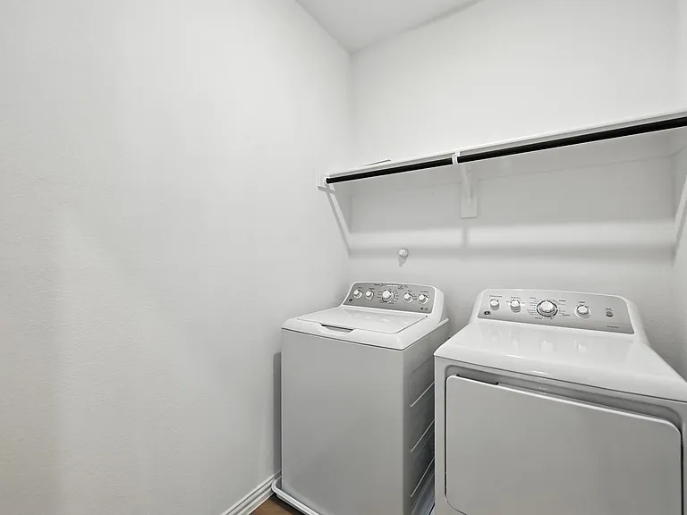 630 Redwood Way — Photo 19