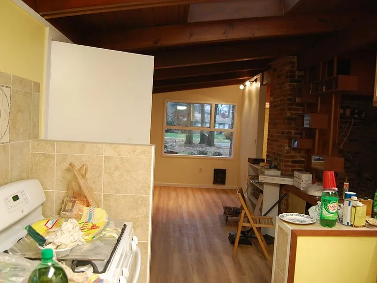 2904 Meadow View Rd — Photo 13