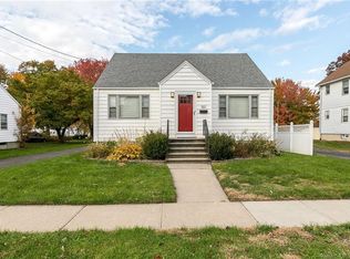 150 High Park Ave, Stratford, CT 06615