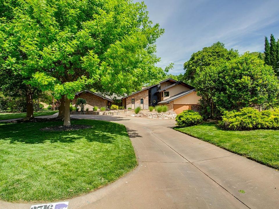 1st image of 2716 Redbird Ln