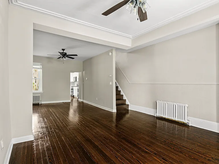 127 Seville St — Photo 11