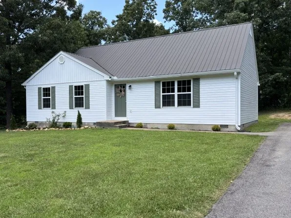 9106 Redbud Ln, Nunnelly, TN 37137