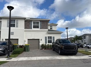 833 SE 19th St, Homestead, FL 33034