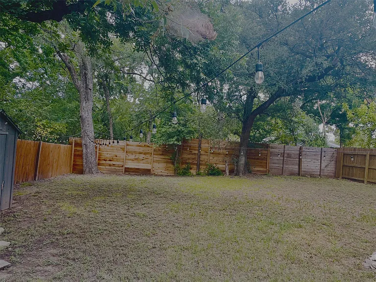 1109 Gardner Cv — Photo 13