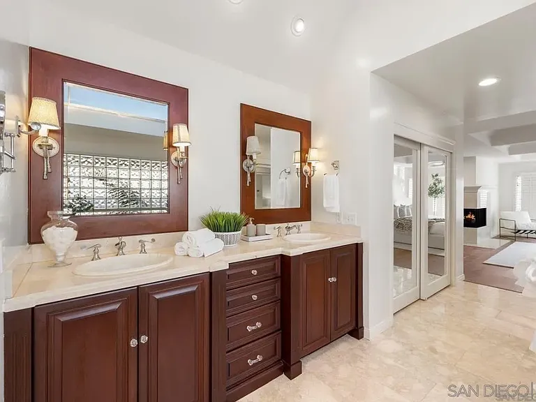 12 Buccaneer Way — Photo 10