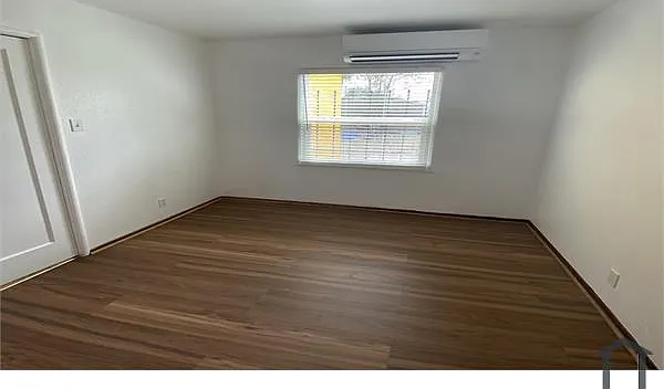 3 bed, $4,096 — Photo 2