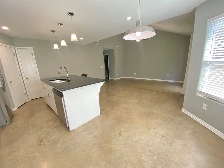 133 S Pinyon Point — Photo 3