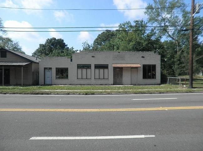 1st image of 3406 Commonwealth Ave
