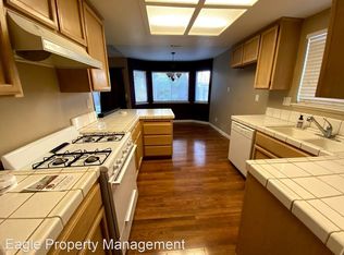 9116 Santorini Dr, Elk Grove, CA 95758