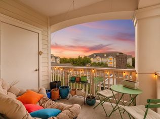 2244 Ashley Crossing Dr Unit 231, Charleston, SC 29414