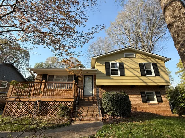 7024 Sherbourne Dr, Charlotte, NC 28210