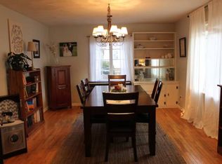 1544 Crittenden Rd, Rochester, NY 14623