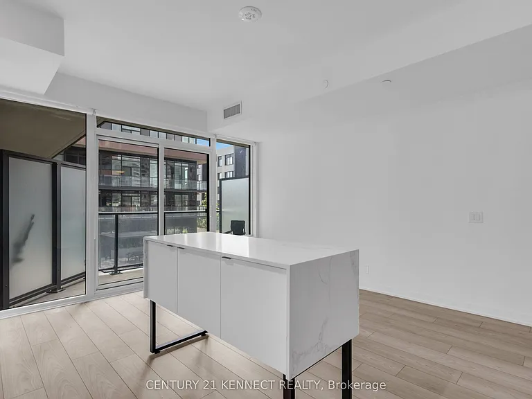 285 Dufferin St #307 — Photo 12