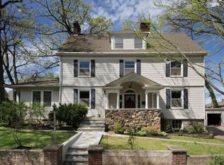 8 Hillside Ave, Summit, NJ 07901