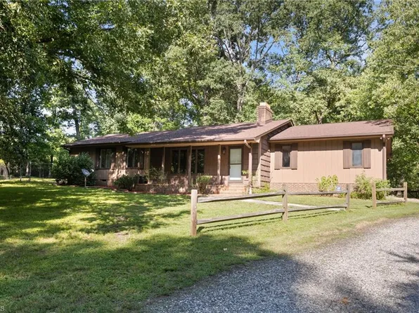 5639 Newman Davis Rd, Greensboro, NC 27406