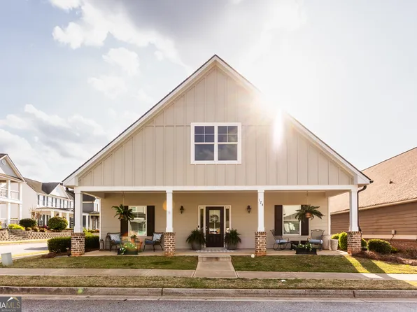 124 Tan Yard Rd, Social Circle, GA 30025