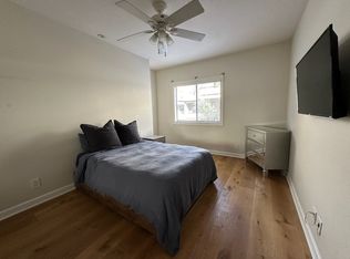 13331 Moorpark St APT 205, Sherman Oaks, CA 91423