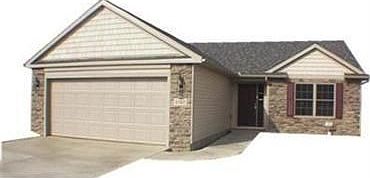 1st image of 1717 Lake Forest Dr