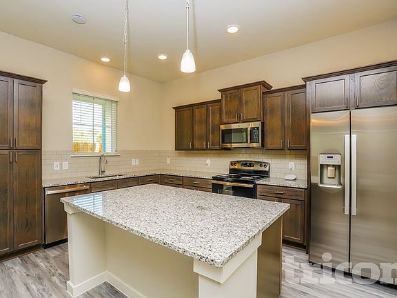 5th image of 9835 Willow Creek Commerce Dr #502
