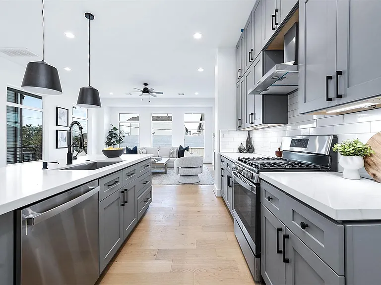 3805 Coyle St — Photo 14