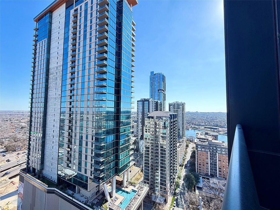 1st image of 70 Rainey St #2203