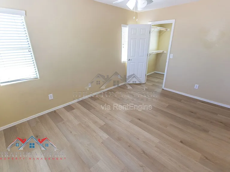 4685 E Laurel Ave — Photo 29
