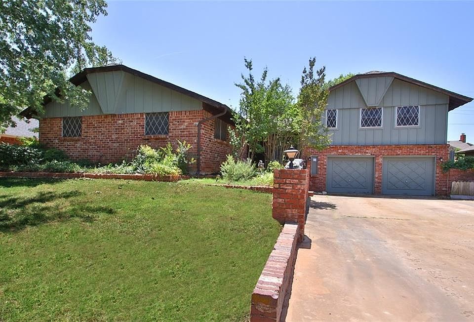 1st image of 2320 Rockwood Ln