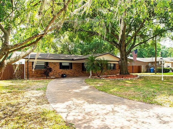 2nd image of 10517 Carrollview Dr