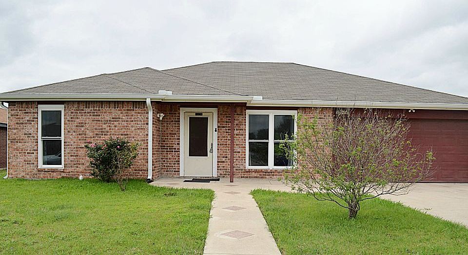 1st image of 5815 Medina Dr