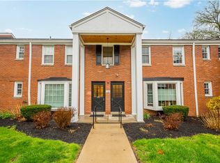 844 Thorn St APT 62, Sewickley, PA 15143