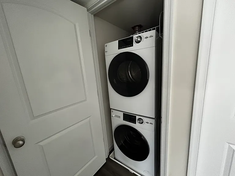 120 Shutter St #120 — Photo 7