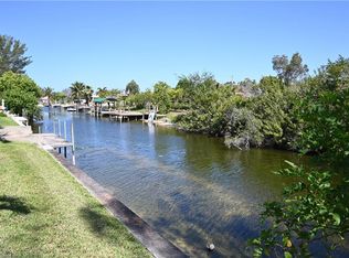 605 SW 21st St, Cape Coral, FL 33991