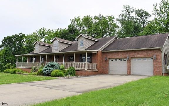 3rd image of 67140 Trails End Dr