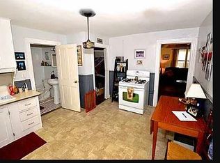 143 Pomona Ave FLOOR 3, Providence, RI 02908