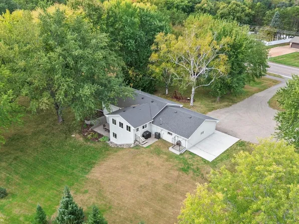 18863 Twin Lakes Rd NW, Elk River, MN 55330