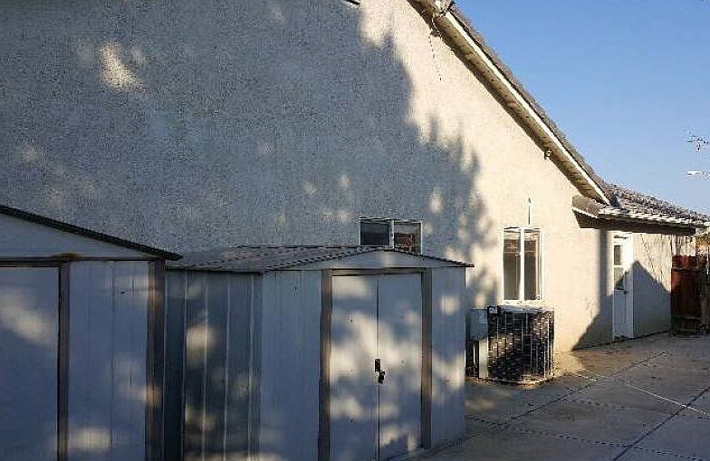 2nd image of 7415 Henness Ct