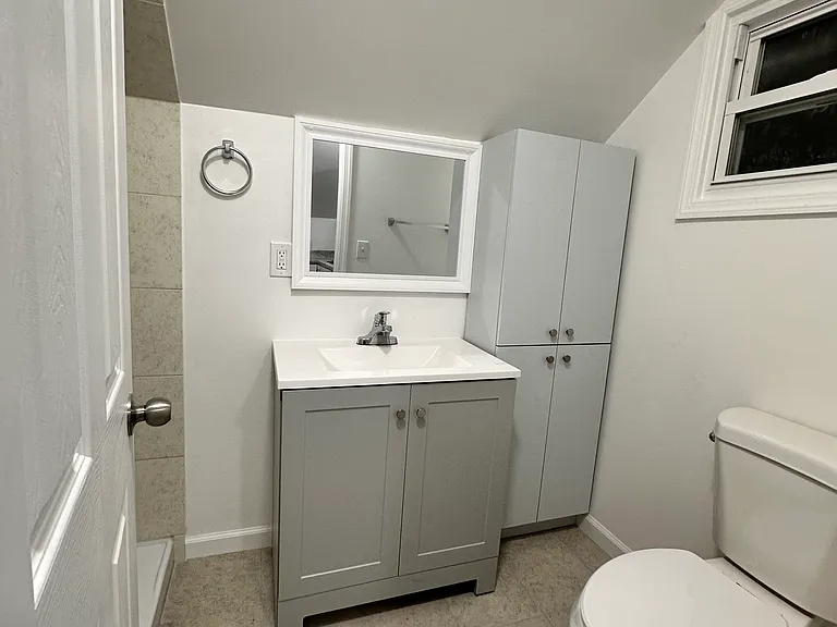 440 E 19th St #5 — Photo 6