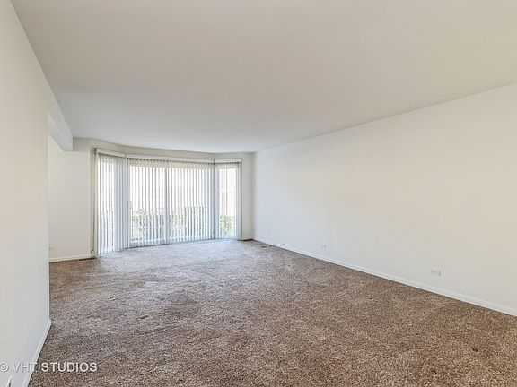 2nd image of 3100 Roberts Dr APT 4