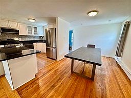 5th image of 53 Gerald Rd