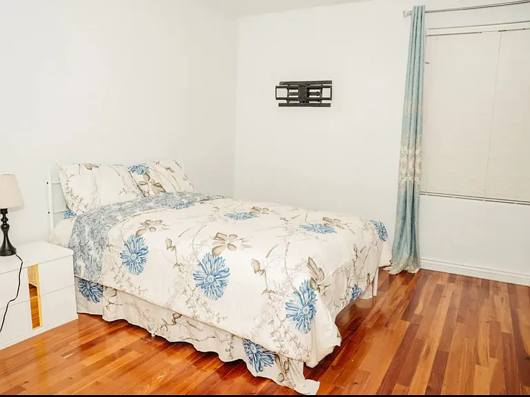 29601 W Columbus Ave — Photo 43